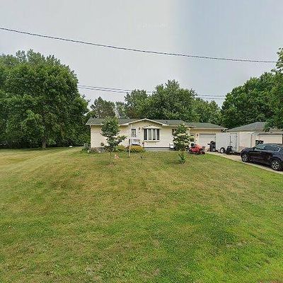 420 Mallory St N, Waterville, MN 56096