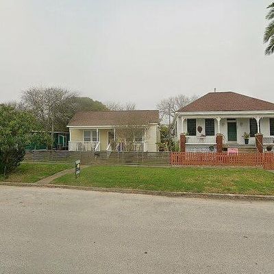 4206 Avenue R 1/2, Galveston, TX 77550