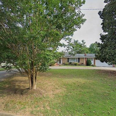 4209 Tryon Rd, Raleigh, NC 27606