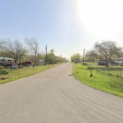 4219 Hidalgo St, Von Ormy, TX 78073