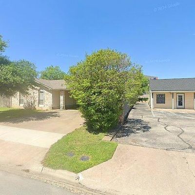 422 Chisholm Valley Dr, Round Rock, TX 78681