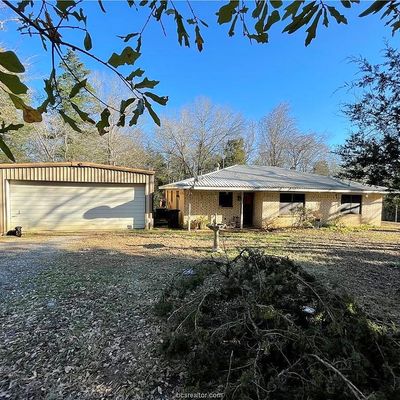 4223 County Road 428, Marquez, TX 77865