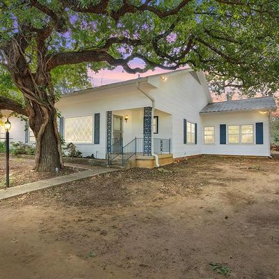 423 W Cedar St, Gordon, TX 76453