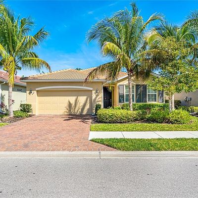 4239 Dutchess Park Rd, Fort Myers, FL 33916