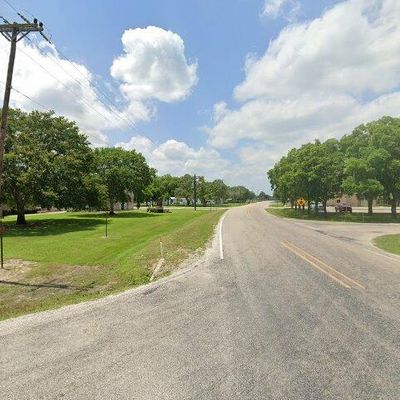 424 Ocelot Rd, Inez, TX 77968