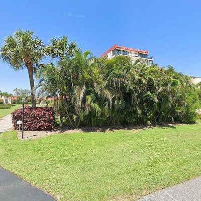 4241 Gulf Of Mexico Dr #201, Longboat Key, FL 34228