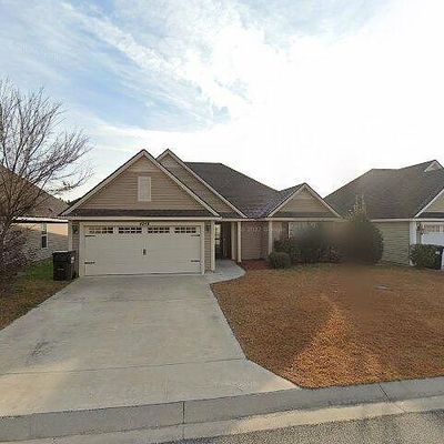 4248 Shadow Garden Dr, Hahira, GA 31632