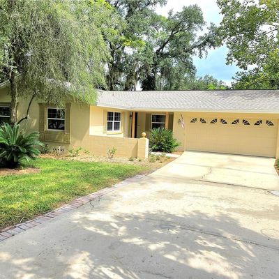 425 E Hillcrest St, Altamonte Springs, FL 32701