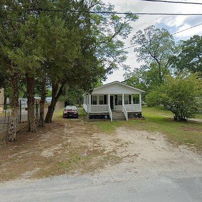 425 Main St, Grifton, NC 28530