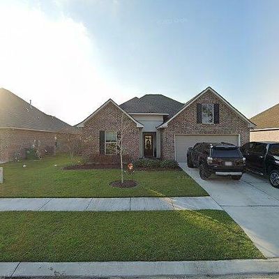 42542 Cedar Park Ave, Gonzales, LA 70737