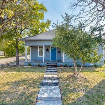 426 N Washington St, Farmersville, TX 75442