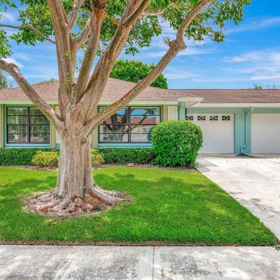 4260 Pear Tree Circle, Boynton Beach, FL 33436