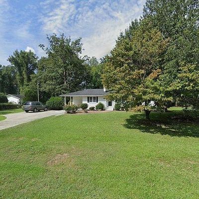 4265 Basstown Rd, Clinton, NC 28328