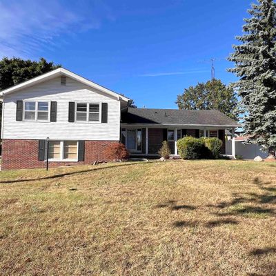 4275 Gratiot Ave, Fort Gratiot, MI 48059