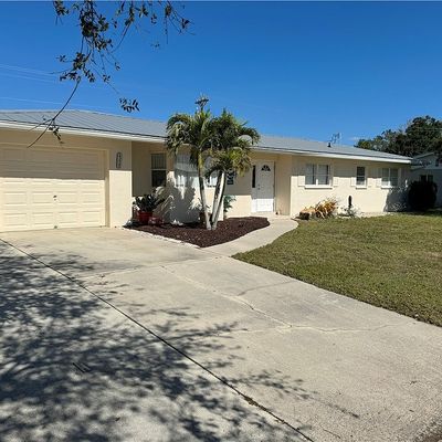 4277 Harbour Ln, North Fort Myers, FL 33903