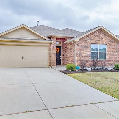 428 Pollyann Trl, Haslet, TX 76052