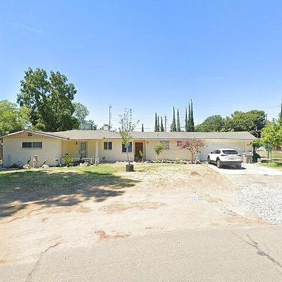 4280 Ralph Ln N, Fresno, CA 93727