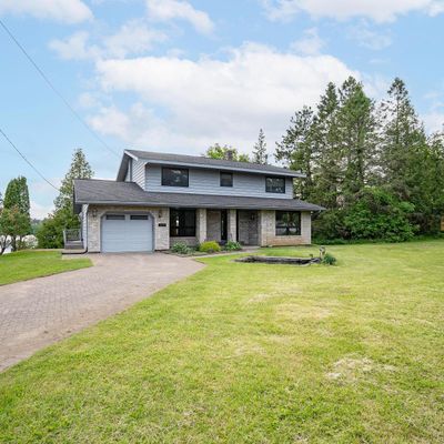 4287 Saint Marys Dr, Eveleth, MN 55734