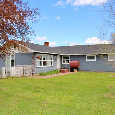 429 Miller Island Drive, Klamath Falls, OR 97603