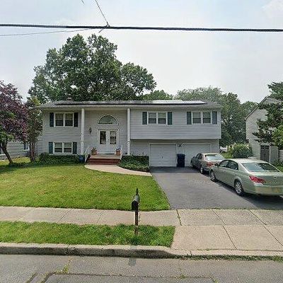 43 Colonial Lake Dr, Lawrence Township, NJ 08648