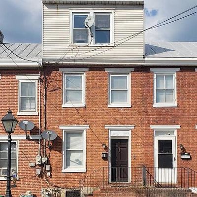 43 E North St, Carlisle, PA 17013