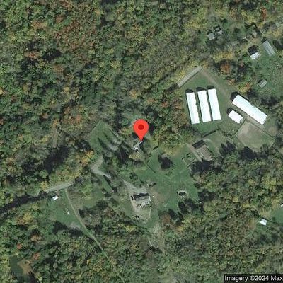 430 Hemlock Rd, Waymart, PA 18472