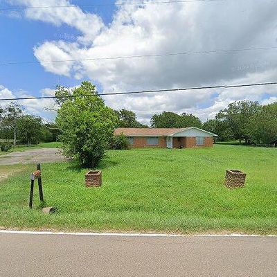 4302 E North St, Victoria, TX 77901