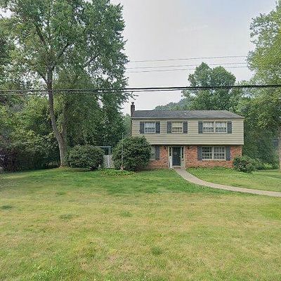 4304 Winchester Dr, Allison Park, PA 15101