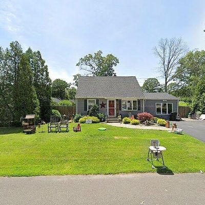 434 Shady Ln, Howell, NJ 07731