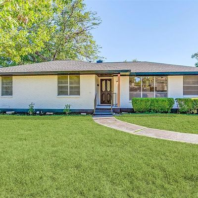 434 Summit Dr, Richardson, TX 75081