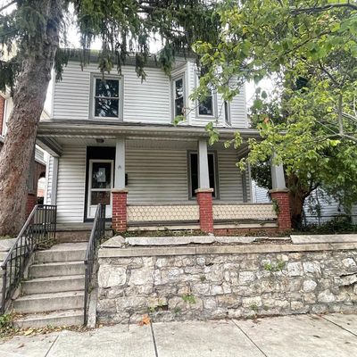 435 Carlisle St, Hanover, PA 17331