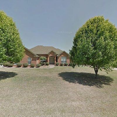 435 Channel Cir, Russellville, AR 72802