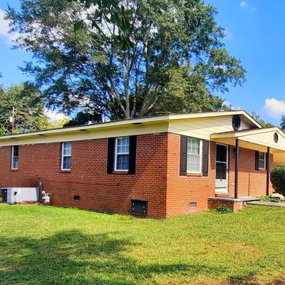 435 Bonner Dr, Roanoke, AL 36274