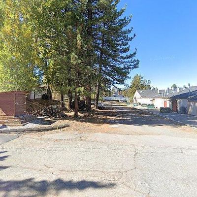 39953 Trail Of The Whispering Pnes, Big Bear Lake, CA 92315