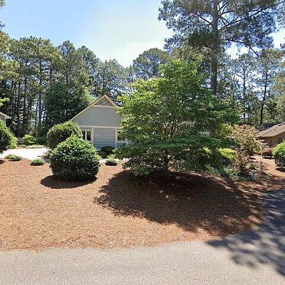 4 Belair Ct, Pinehurst, NC 28374