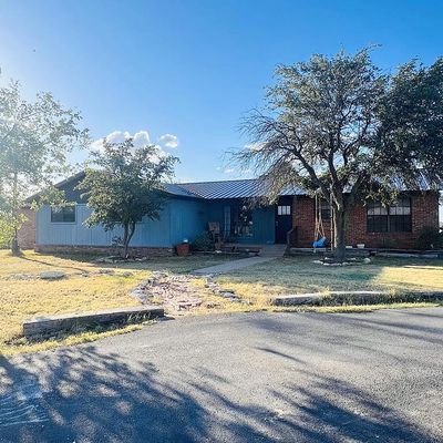 4 Los Cruces Trl, Big Spring, TX 79720