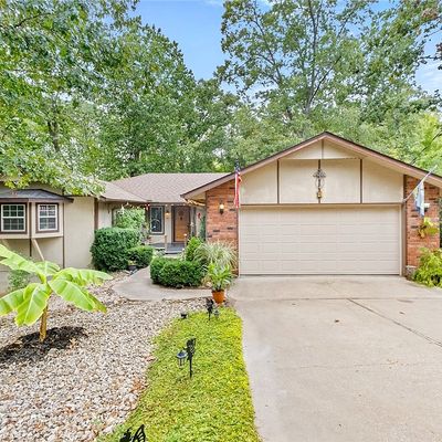 4 Melling Cir, Bella Vista, AR 72715