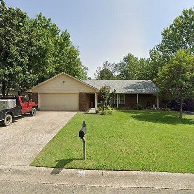 4 Stonehedge Dr, Conway, AR 72034