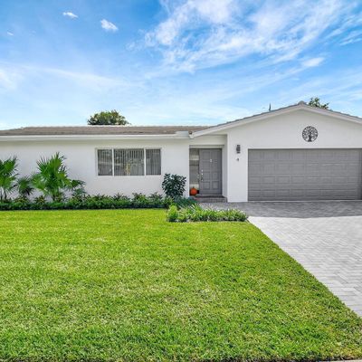 4 Tam O Shanter Ln, Boca Raton, FL 33431