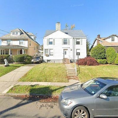 40 Princeton Rd, Elizabeth, NJ 07208