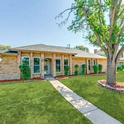 4008 Windy Crest Dr, Carrollton, TX 75007