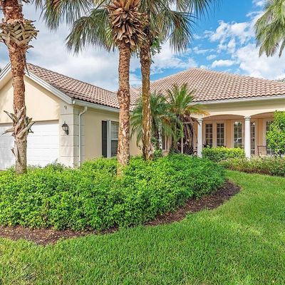 4008 Upolo Ln, Naples, FL 34119