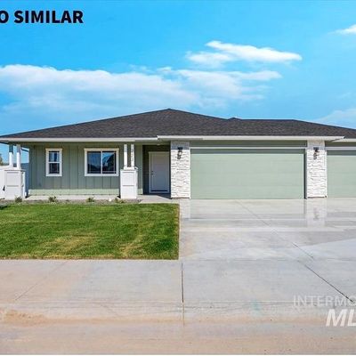 401 Brown Bear Way, Fruitland, ID 83619