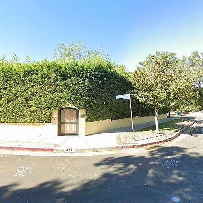 401 Denslow Ave, Los Angeles, CA 90049