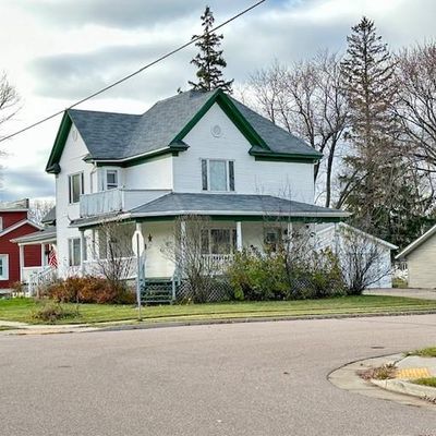 401 N 2 Nd St, Abbotsford, WI 54405