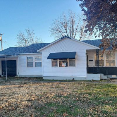 401 S Tucker Ave, Drumright, OK 74030