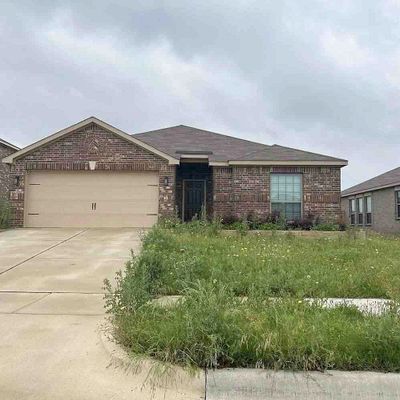 4012 Waterfront Dr, Sanger, TX 76266