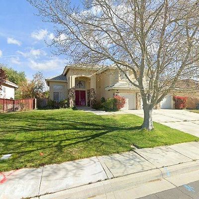 4019 Via Rebeca, Lancaster, CA 93536