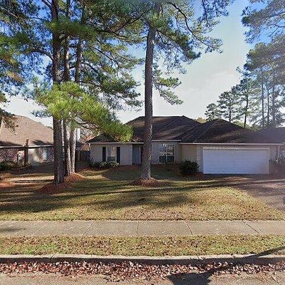 402 Forest Ln, Ridgeland, MS 39157