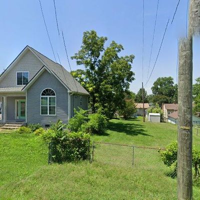 402 Lawrence St, Old Hickory, TN 37138